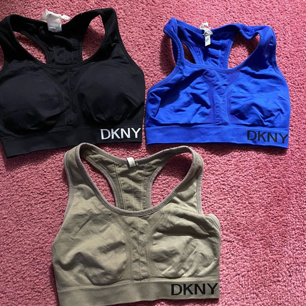 25 sports bras lot!!